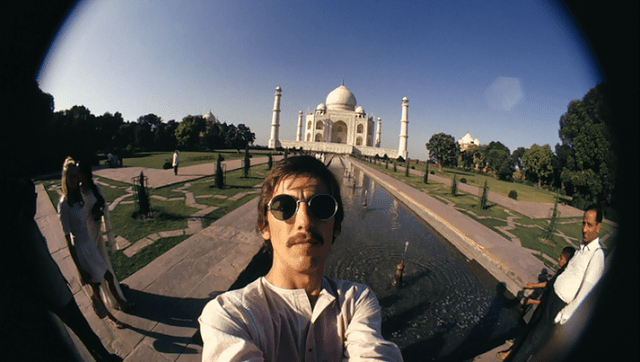 GeorgeHarrisonsfisheyeself-portraitsinIndia19661